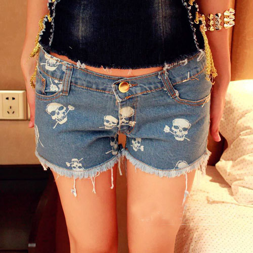 Fashion Frayed Denim Shorts Pants Jeans With Skull Designs