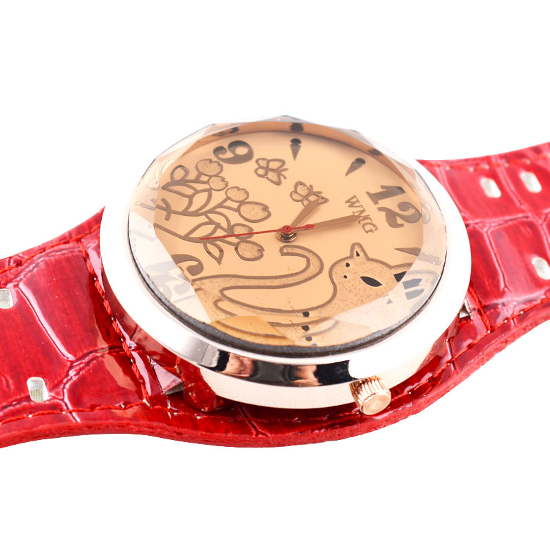 Fashion Big Round Dial Watch With Pu Leather Strap red Yw00006r On 